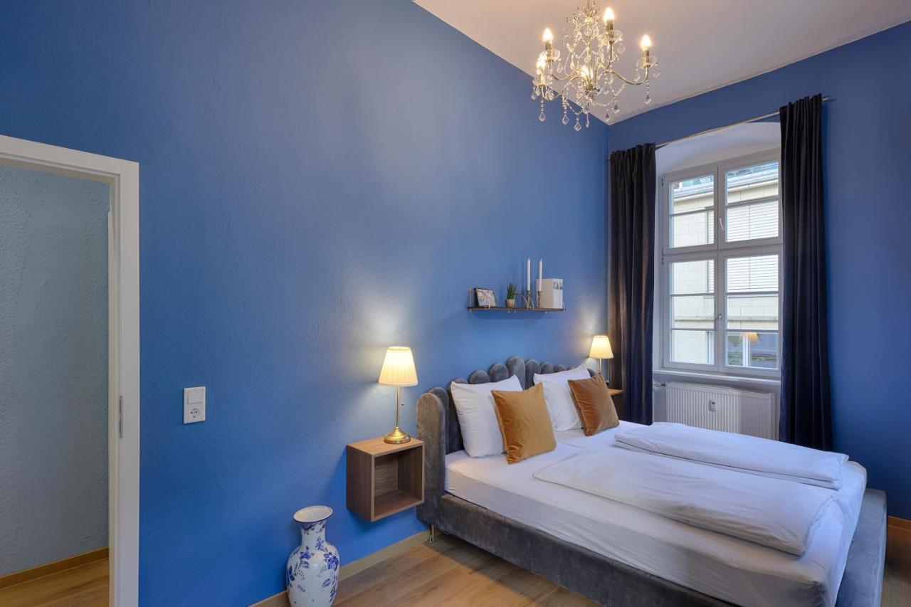 Homie Stay Am Marktplatz - Wohnen Im Historischen Balthasar-Neumann-Apartment Würzburg Exteriör bild